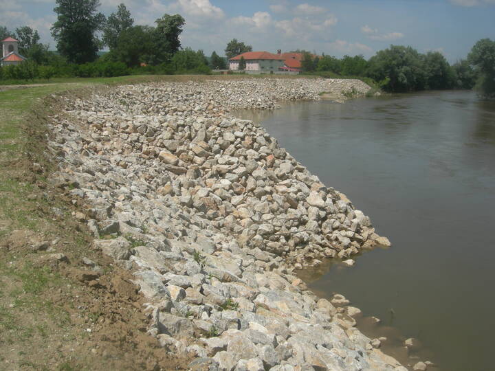 Erozija
